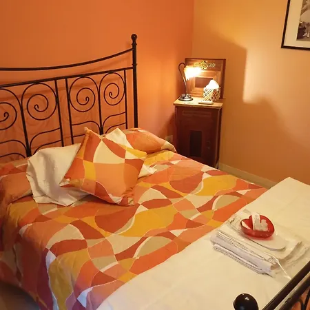 Flores Home, Boho Chic Style & Urban Comfort Navigli, Bocconi, Centro 아파트 *