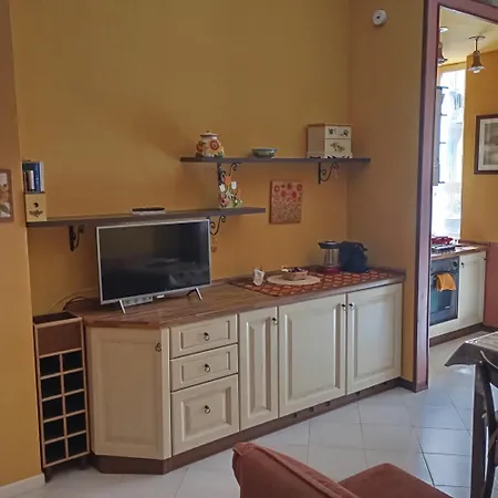 Flores Home, Boho Chic Style & Urban Comfort Navigli, Bocconi, Centro 밀라노