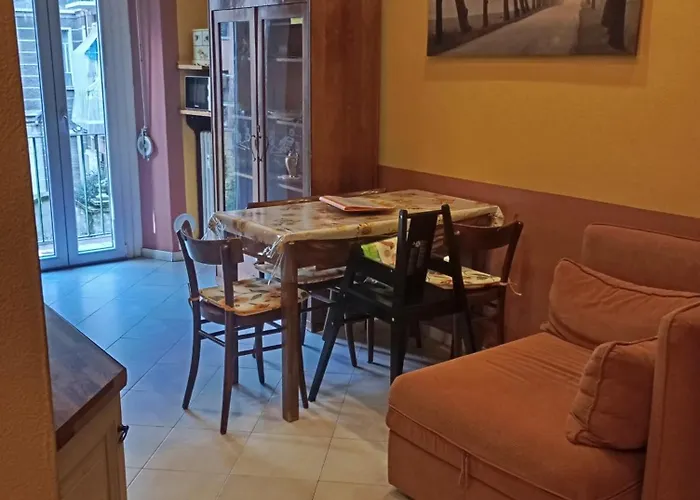 Flores Home, Boho Chic Style & Urban Comfort Navigli, Bocconi, Centro Lejlighed