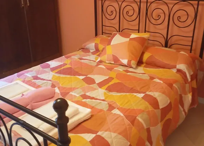Lejlighed Flores Home, Boho Chic Style & Urban Comfort Navigli, Bocconi, Centro Milano
