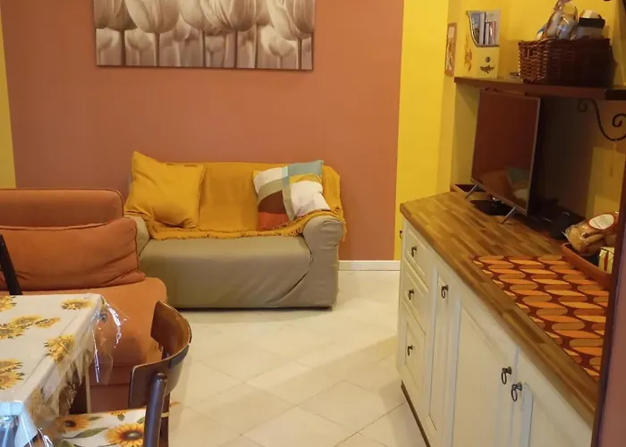 Flores Home, Boho Chic Style & Urban Comfort Navigli, Bocconi, Centro Lejlighed *