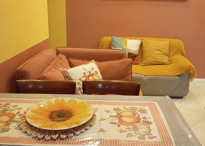 Lejlighed Flores Home, Boho Chic Style & Urban Comfort Navigli, Bocconi, Centro Milano