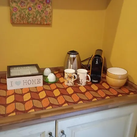 Apartment Flores Home, Vintage & Comfort Near Center, Navigli, Bocconi Milan
