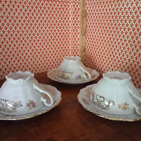 Flores Home, Vintage & Comfort Near Center, Navigli, Bocconi Milan
